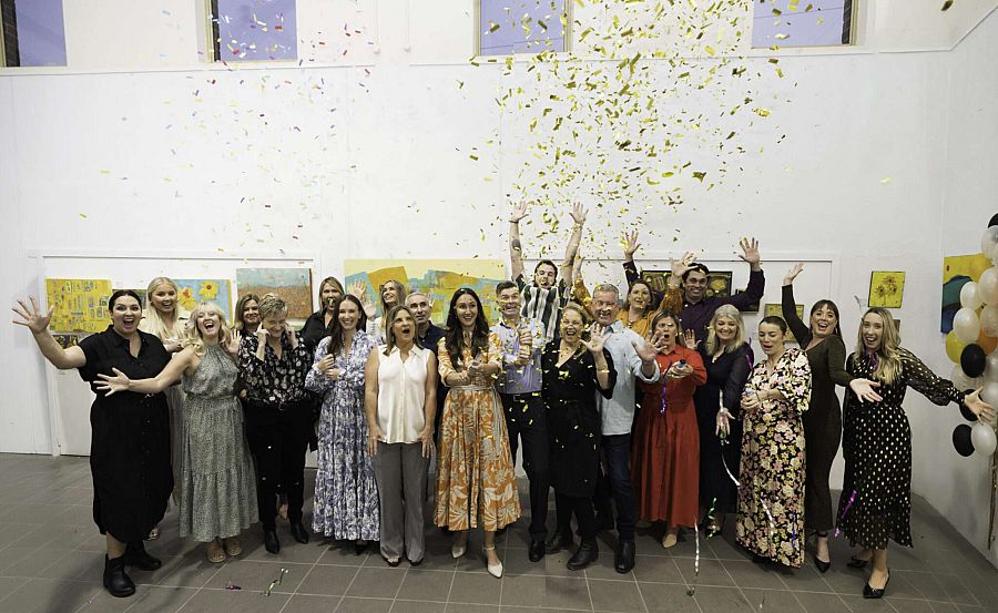 Hinternoosa Marks 35 Years With a Grand Celebration