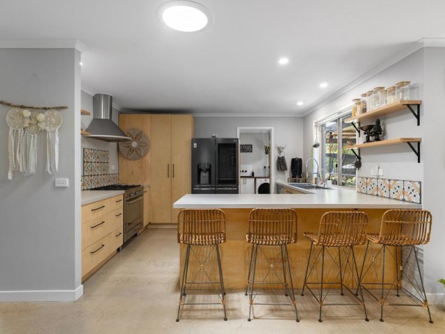 Leafy Tranquil Haven in Cul De Sac, Direct Noosa Trail Access 