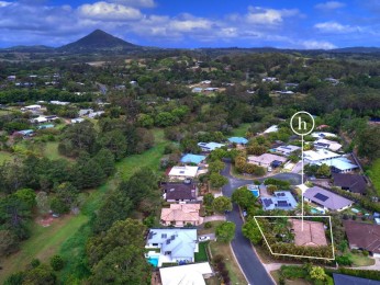 Stylish Balinese-Inspired Sanctuary