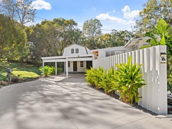 Charming Pomona Hinterland Home - Power + Water Included 