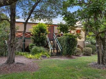 A Private Sanctuary on Huge 5,005m2 Block