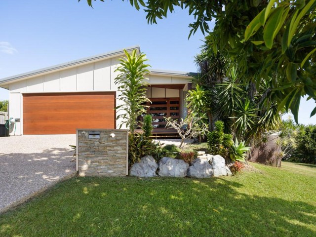 Dual Living in the Heart of Eumundi