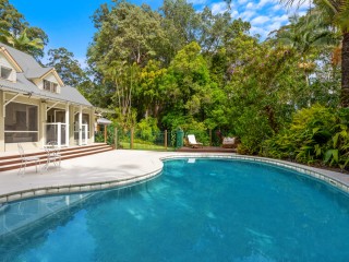 Tranquil Hinterland Retreat - Spacious, Stylish, and Serene!
