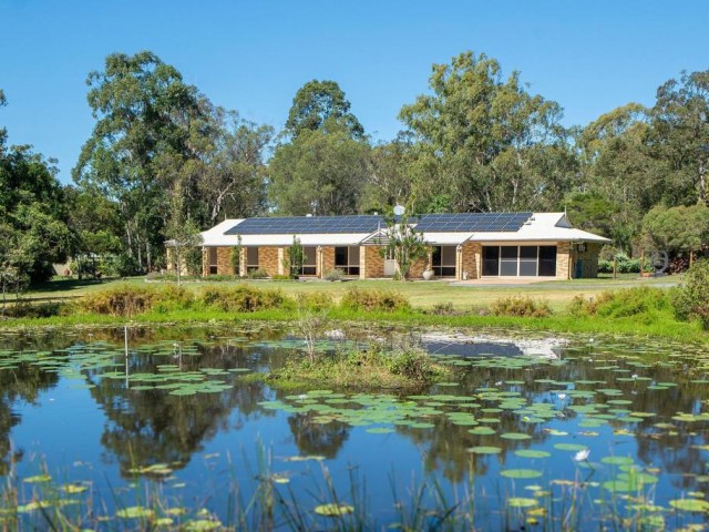 Dual Living Acreage - Minutes to Noosa River