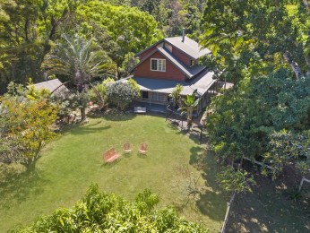 Peaceful Country Living in Beautiful Bella Creek