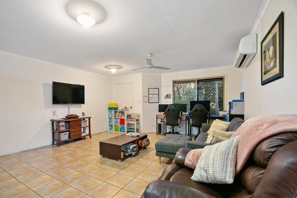 39 Jubilee Road,  CARTERS RIDGE, Carters Ridge - Thumbnail 4