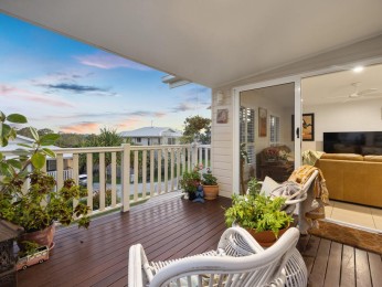 Immaculate Modern Character Home in the Heart of Cooroy