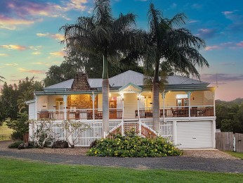 Noosa Hinterland 93 acres of ocean views, rolling green hills and an exceptional income