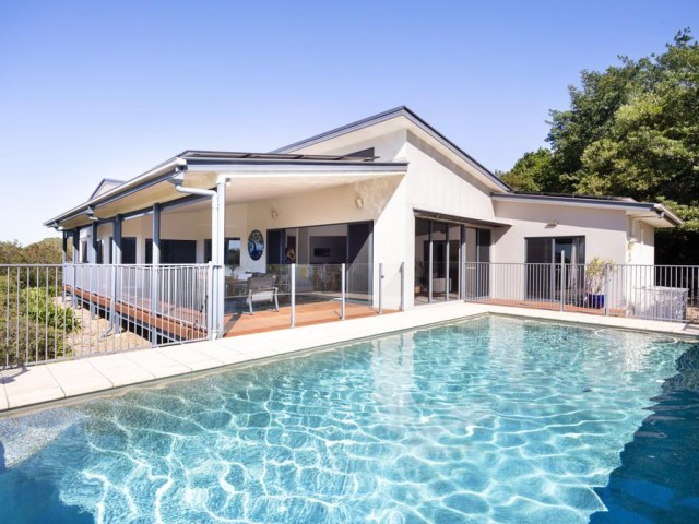 Hobby Farm with Views in Black Mountain