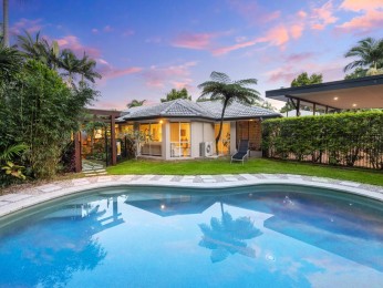 Contemporary Style Home with Tranquil Outlook