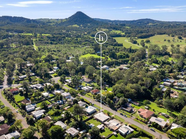 Low-Maintenance Home on 809sqm with a Shed