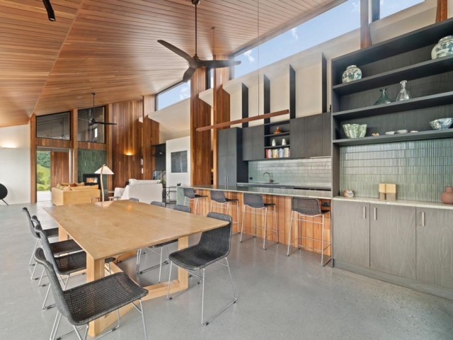 Stunning Modern Home in Serene Pinbarren 