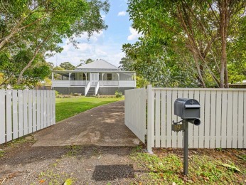 Character Queenslander Charm in the Heart of Eumundi