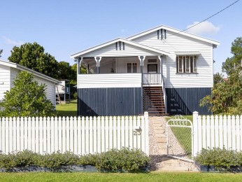 Seize Your Queenslander Dream: Timeless Elegance meets Modern Luxury