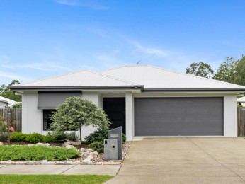 Meticulously Maintained and Move In Ready