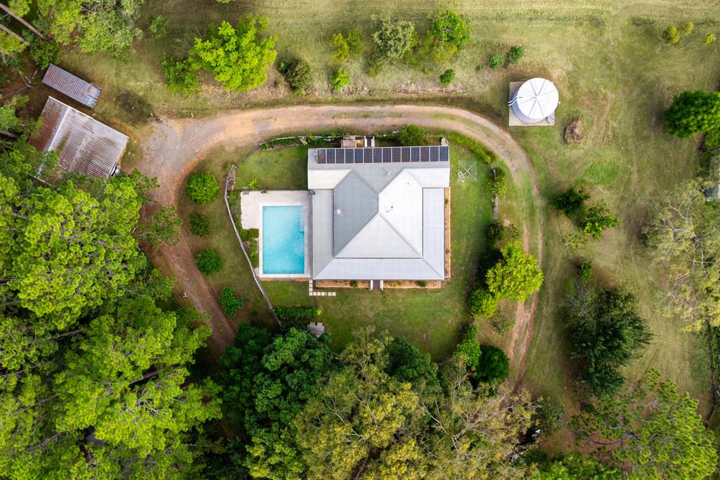 62 Old Mill Road,  CARTERS RIDGE, Carters Ridge - Thumbnail 2