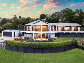 Exquisite 12-Acre Acreage Estate - Your Country Paradise Awaits