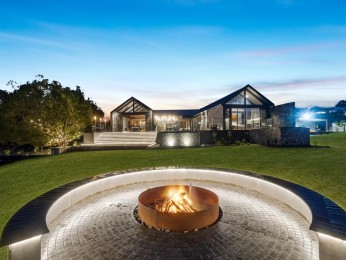 Awe-Inspiring 31-Acre Luxury Estate 