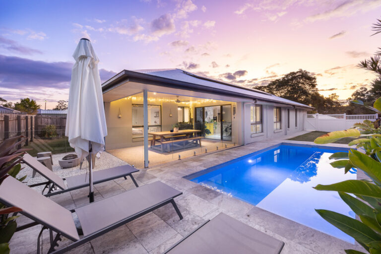 For Sale - Hinternoosa Real Estate