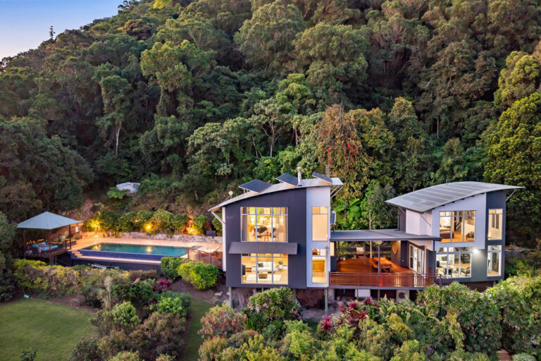 For Sale - Hinternoosa Real Estate